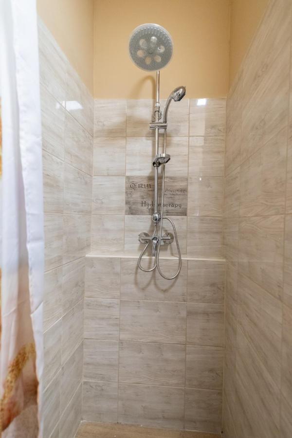 דירות Nyírbátor Ivanhoe Apartman מראה חיצוני תמונה
