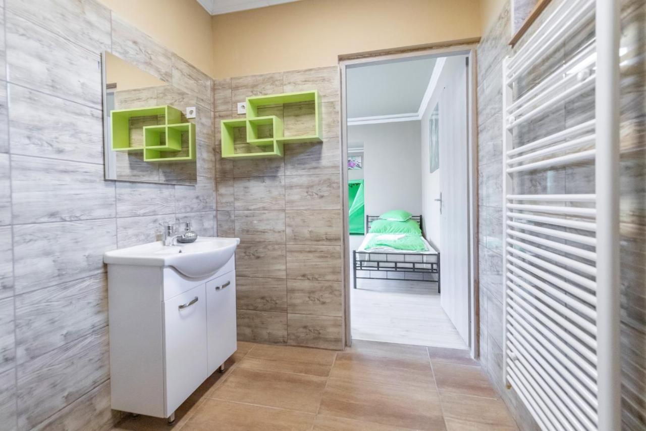 דירות Nyírbátor Ivanhoe Apartman מראה חיצוני תמונה