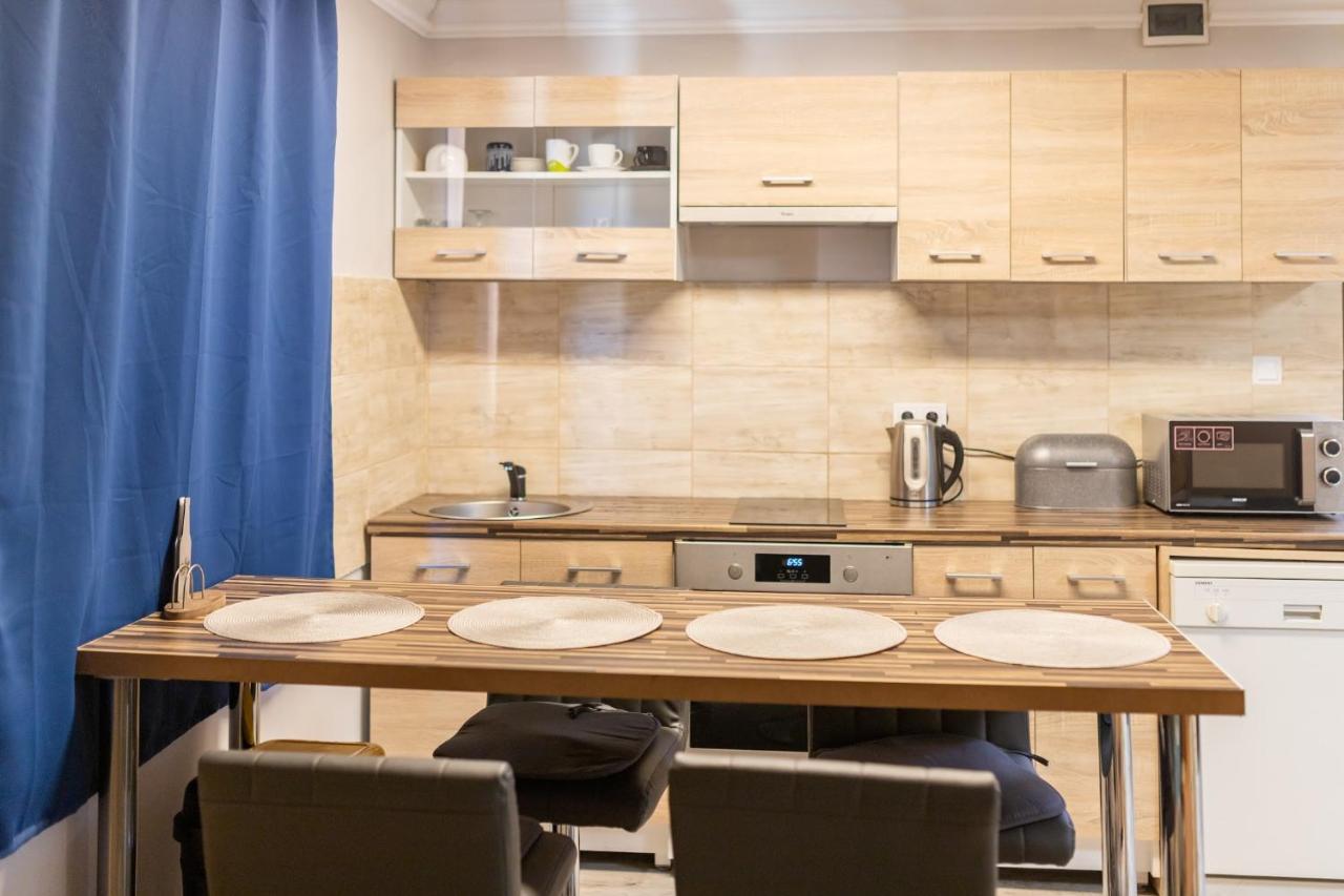 דירות Nyírbátor Ivanhoe Apartman מראה חיצוני תמונה