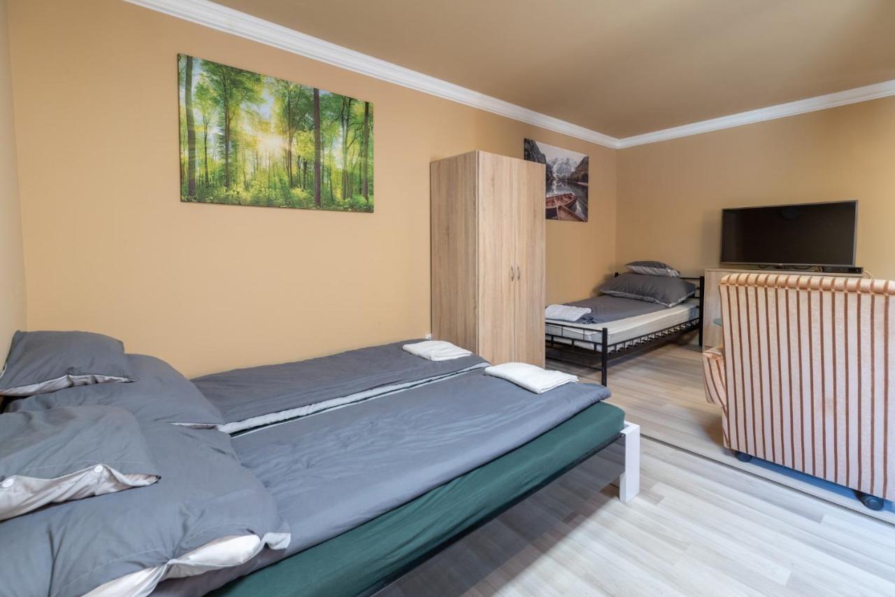 דירות Nyírbátor Ivanhoe Apartman מראה חיצוני תמונה